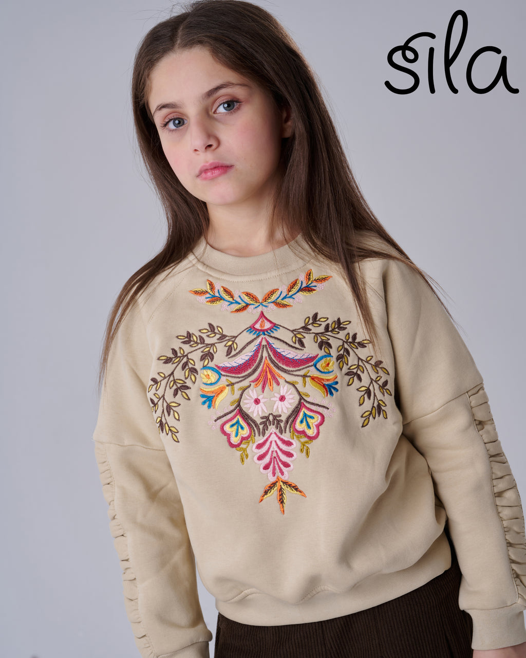 Embroidered Corduroy Bow Set - Beige