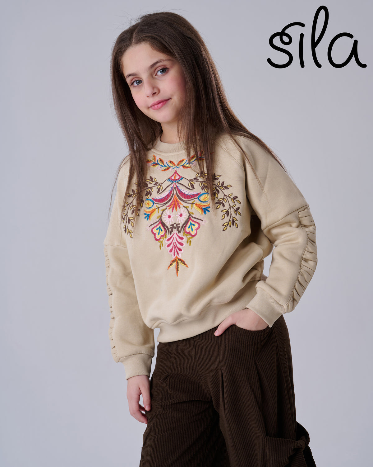 Embroidered Corduroy Bow Set - Beige