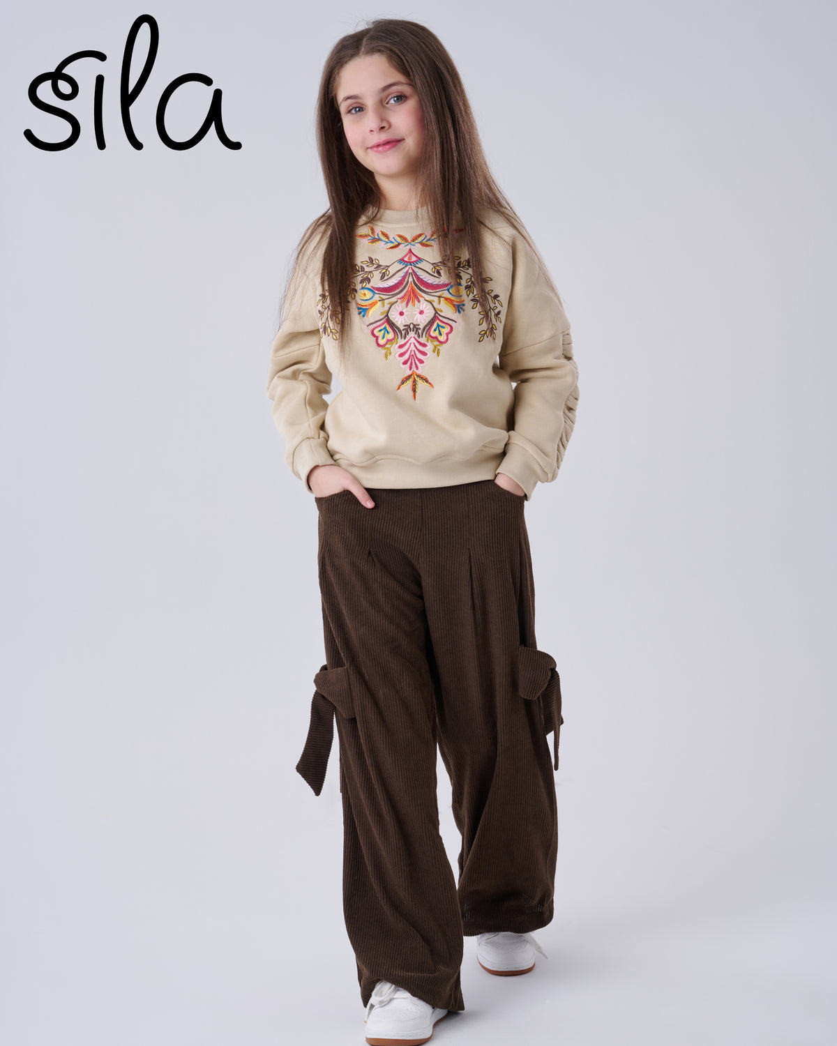 Embroidered Corduroy Bow Set - Beige
